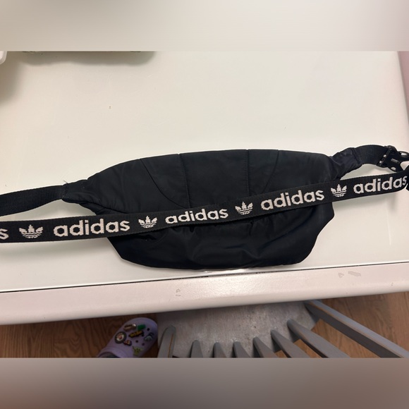 Adidas Fanny Pack - Picture 2 of 4